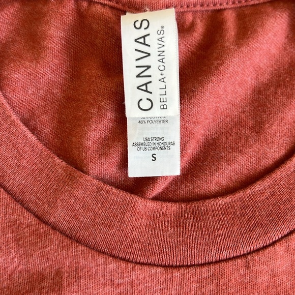 Mission Driven womens t shirt pupkin spice obsessed small dog rescue - Picture 3 of 5